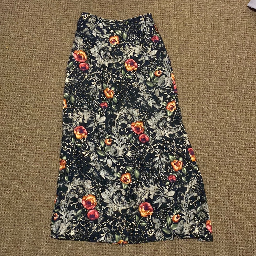 Long Vintage Express Floral Skirt